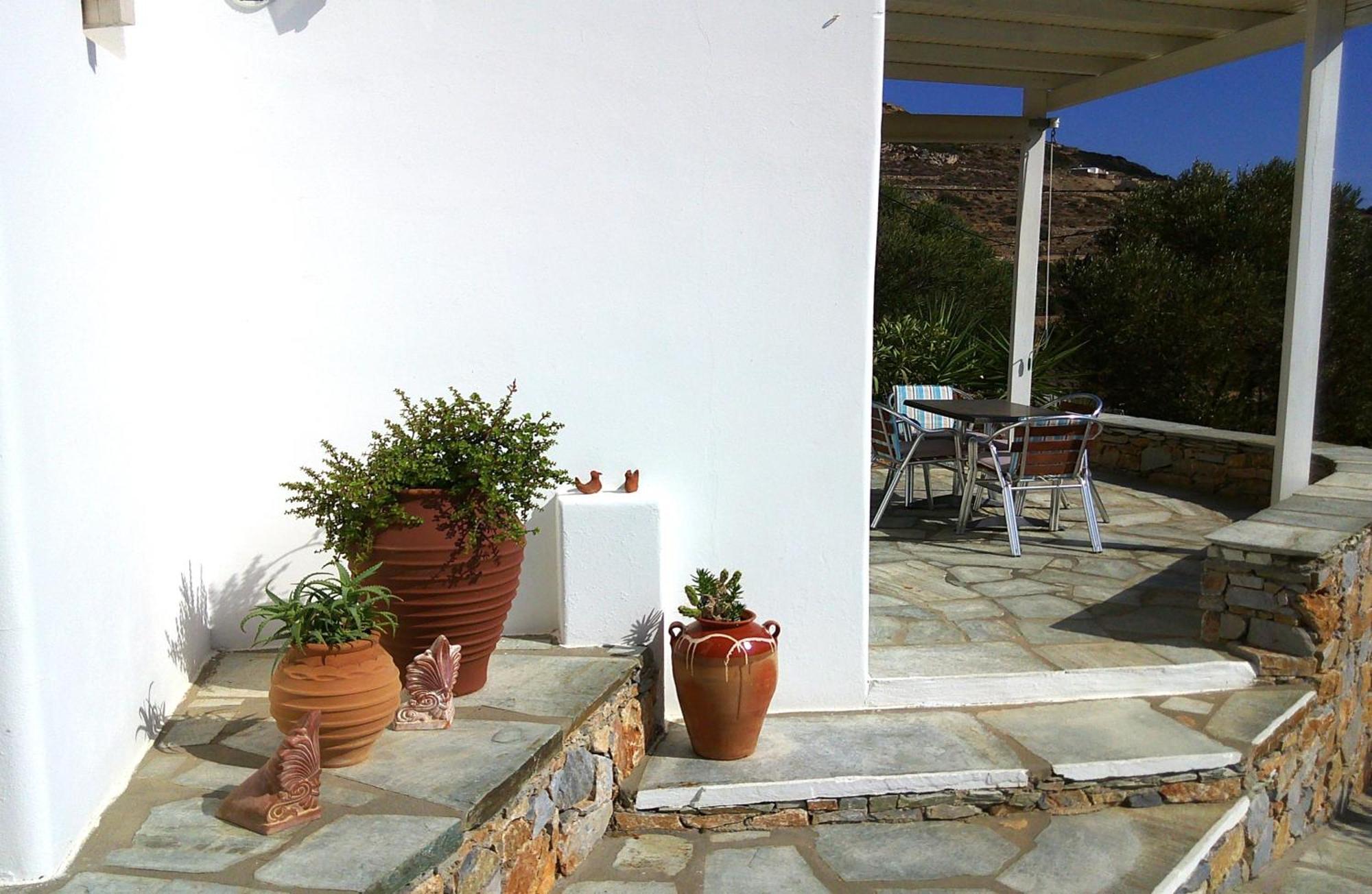 Agnanti Studios - Sikinos Exterior photo